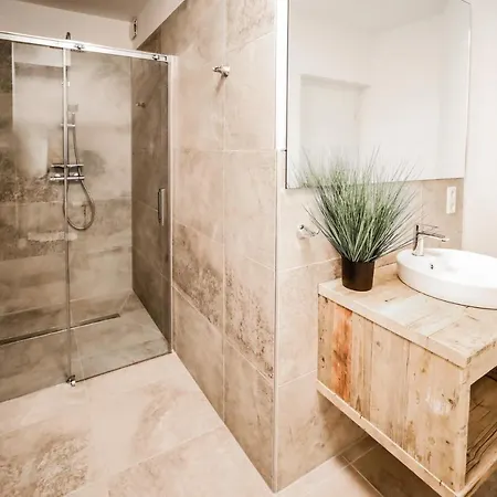 Smart Haus Diamant 705 Apartment *